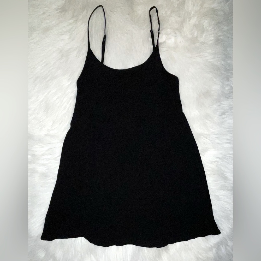 Forever 21 mini black flowy dress size S